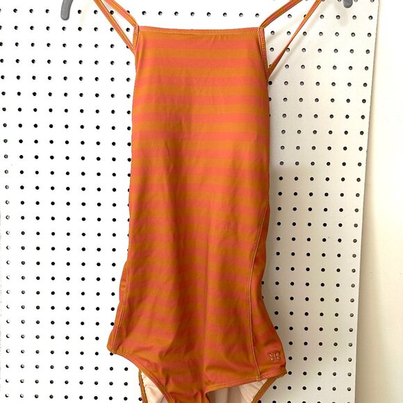Albion One Piece Swimsuit NWT Retail $138 - Picture 1 of 6